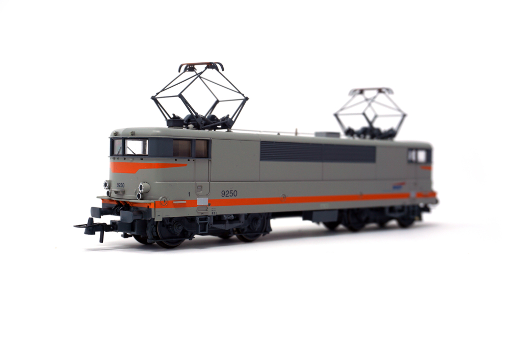 Roco • GMBH Grey